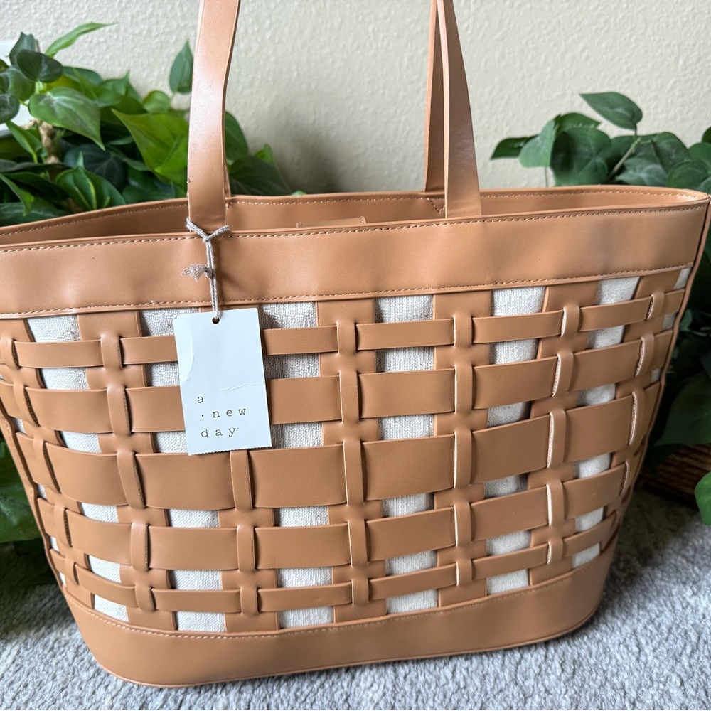 A New Day Brown and Cream Woven Tote